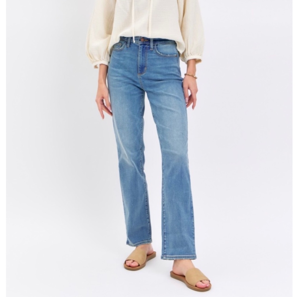 JUDY BLUE HIGH WAIST STRAIGHT FIT JEANS